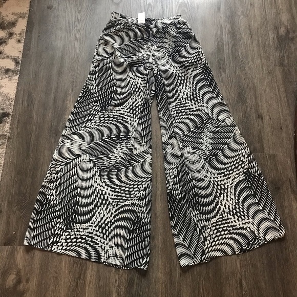 bebe Pants - NWT Bebe Palazzo Pants Sz M